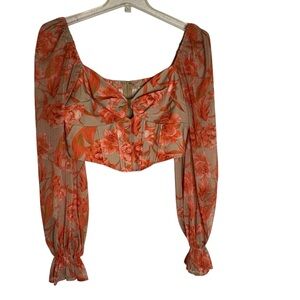 Elegant Floral Blouse with Long Sleeves
